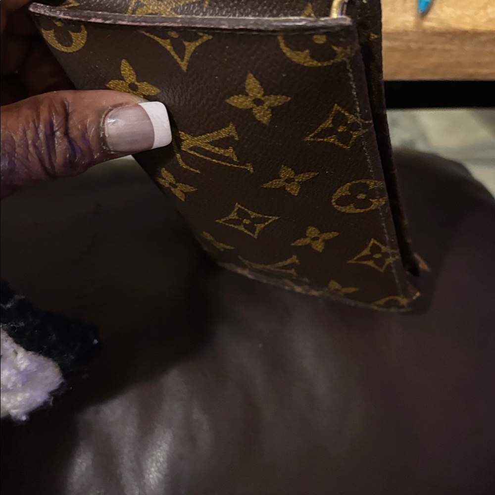 Louis Vuitton Brown Monogram Pouch - Picture 10 of 12